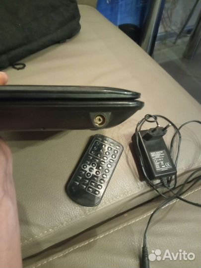 Телевизор видеопроигрыватель Supra