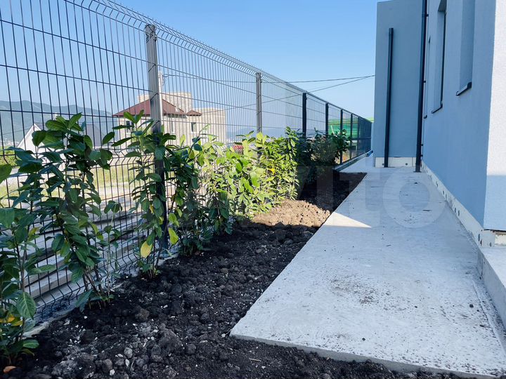 Дом 225 м² на участке 4,1 сот.