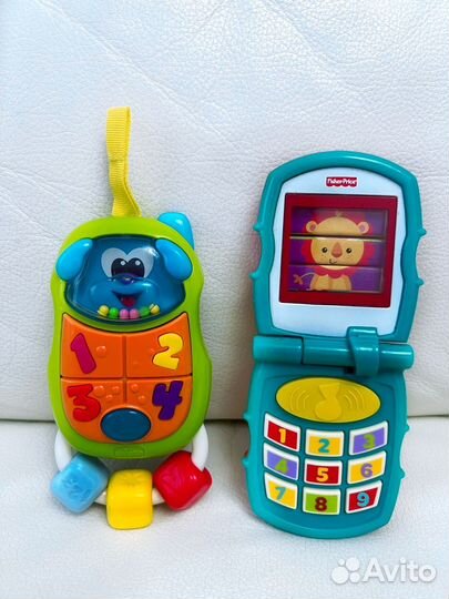 Телефончики Fisher price Chicco