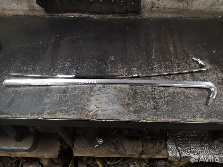 Хромированный молдинг крыши Audi A6C6 Allroad Avan