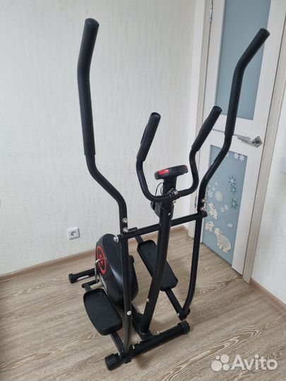 Эллиптический тренажер