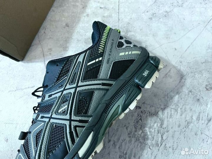 Кроссовки Asics надежные