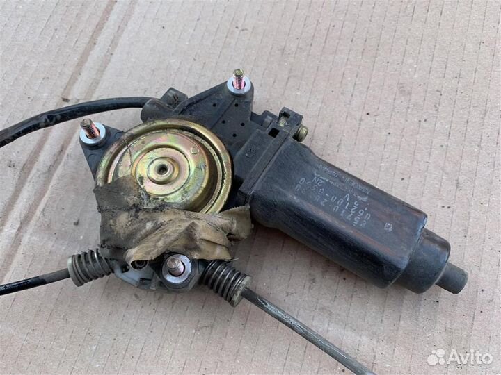 Стеклоподьемник FL toyota caldina ST195