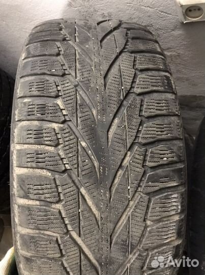 Nokian Tyres Hakkapeliitta R2 SUV 255/50 R19 107R