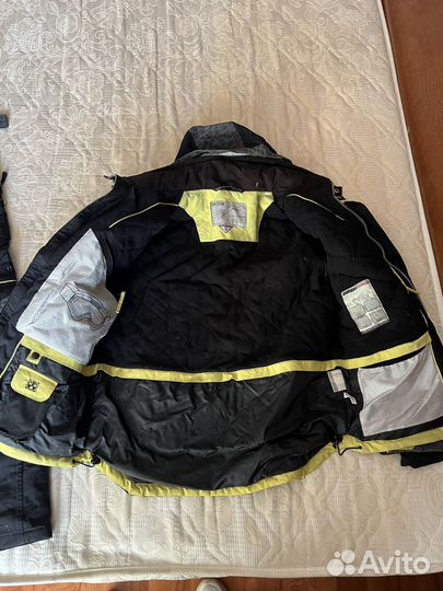 Горнолыжный костюм мужской