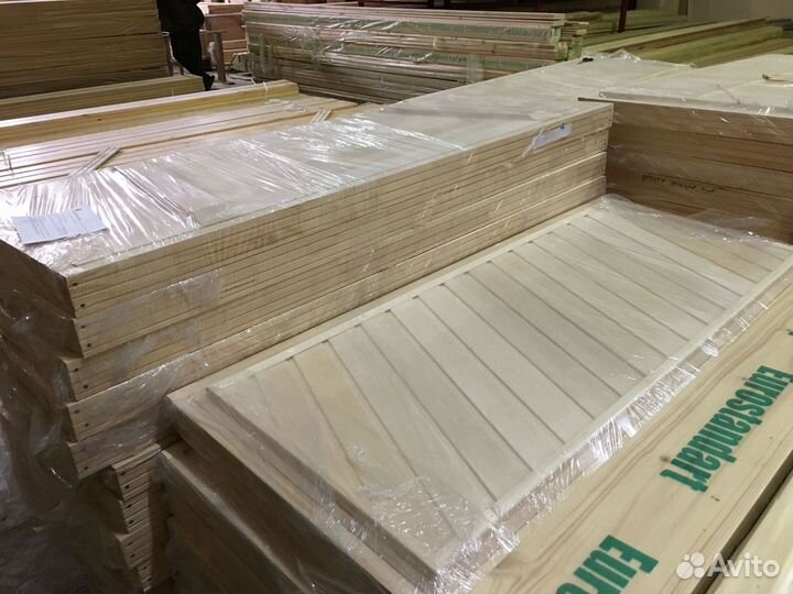 Дверь в баню липовая