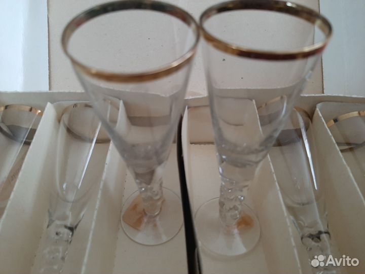 Бокалы на фигурной ножке с золотым ободком СССР