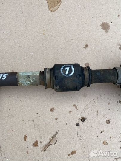 Привод передний левый Hyundai Tucson внедорожник