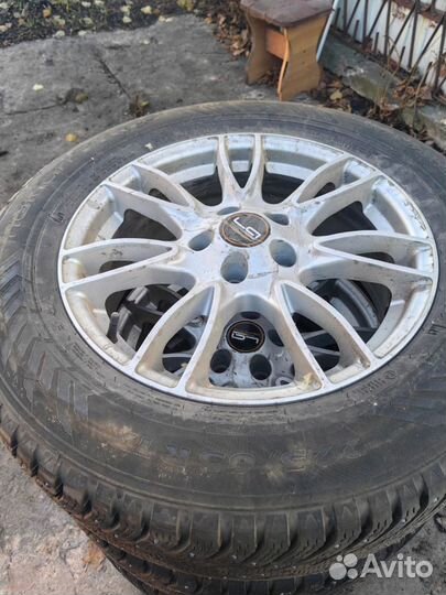 Nordman 8 225/65 R17