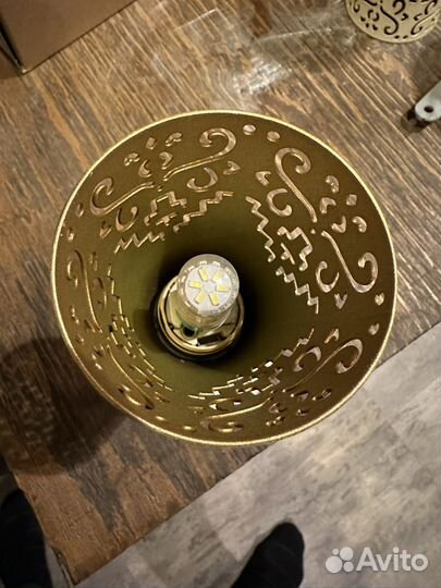 Светильник потолочный точечный