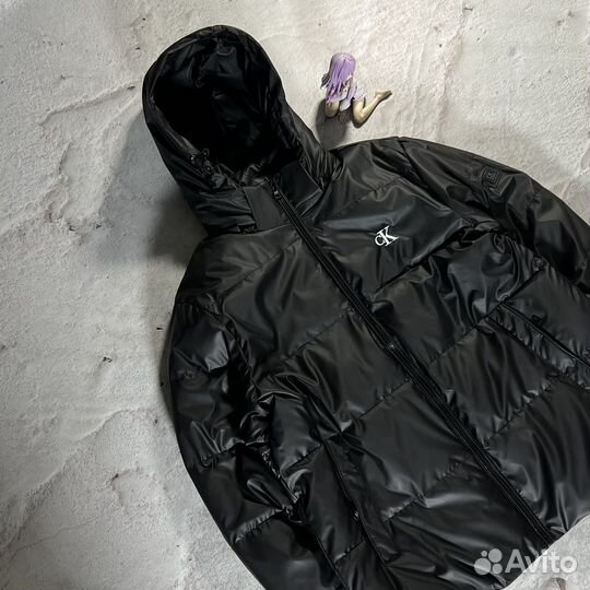 Весенняя куртка Calvin Klein