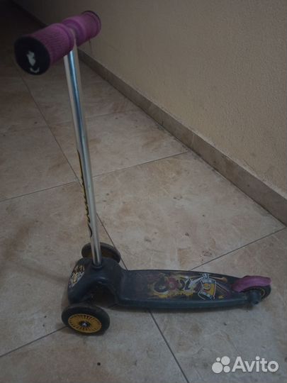 Самокат детский трехколесный kreiss