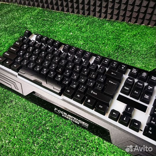 Игровая клавиатура с подсветкой