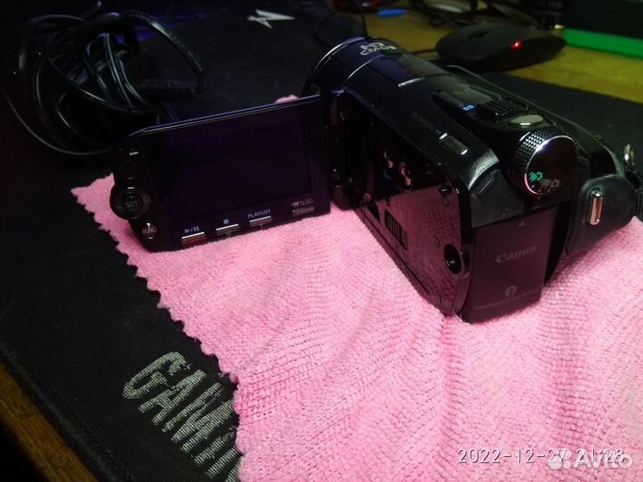 Видеокамера canon legria hf s10