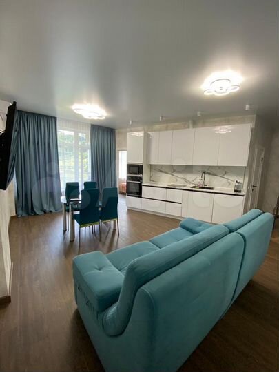 2-к. квартира, 47 м², 3/3 эт.