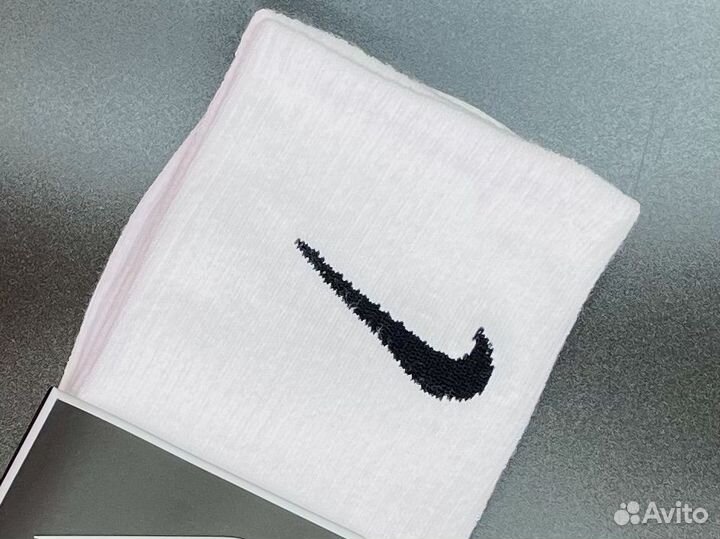 Носки Nike высокие