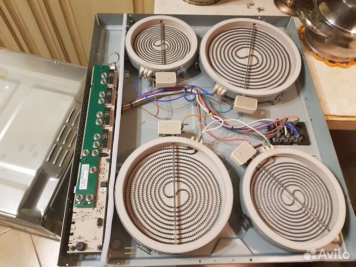 Ремонт электроплит, варочных панелей, духовок