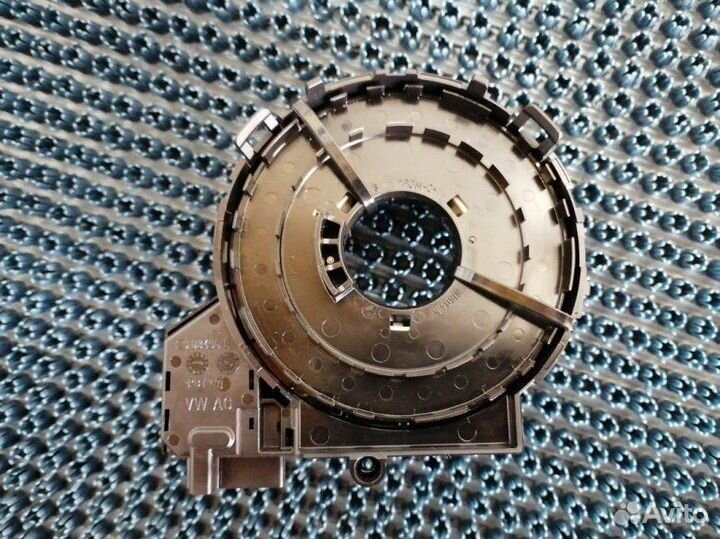 Шлейф подрулевой Volkswagen Passat