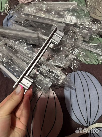 Мебельные ручки