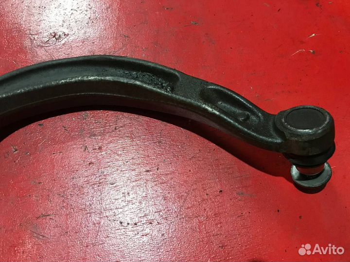Рычаг передний нижний правый Audi A6 C7 3.0 CGW