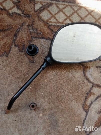 Зеркало от скутера