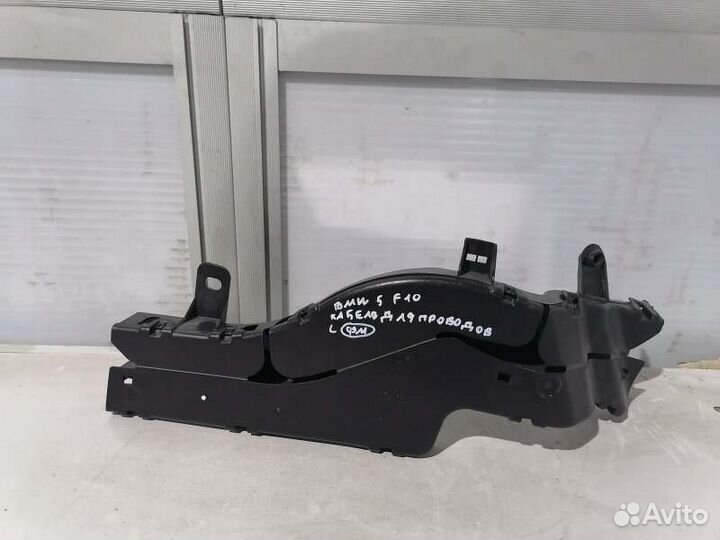 Кабельная коробка левая Bmw 5-Series F10 До