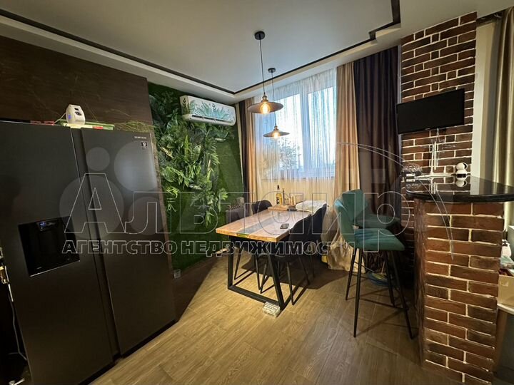 2-к. квартира, 67 м², 12/16 эт.