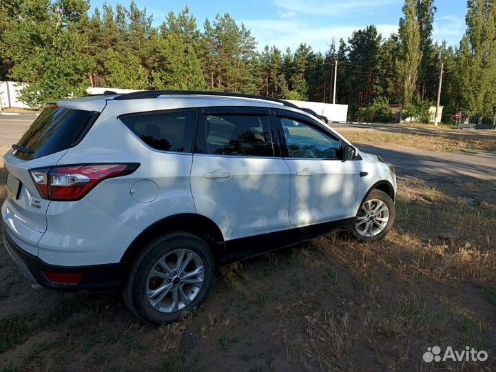 Ford Kuga 1.5 AT, 2018, 73 200 км