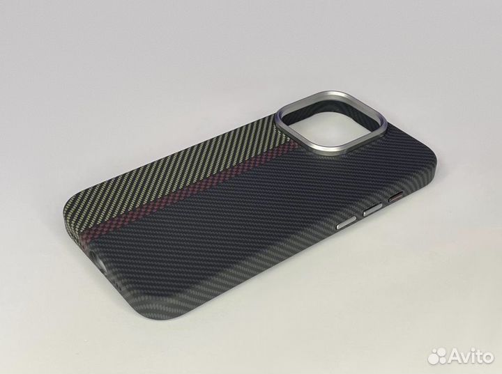 Чехол для iPhone 15 Pro/Pro Max