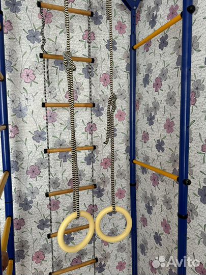 Спортивный уголок шведская стенка до 250 кг