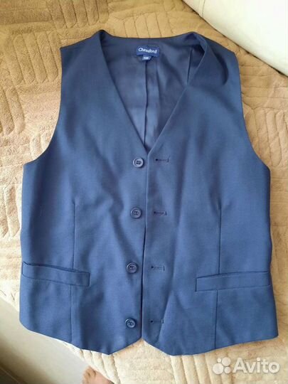 Жилетка для мальчика 146 размер, темно-синяя