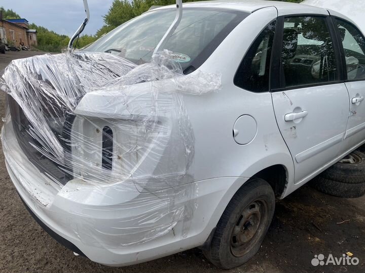 Заднее правое крыло LADA granta 2 2020г