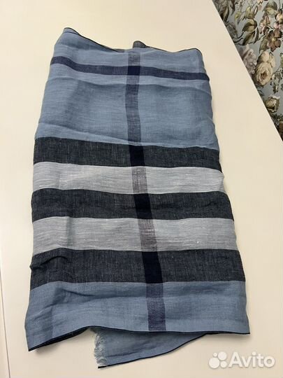 Палантин Berberry оригинал 180/50 новый