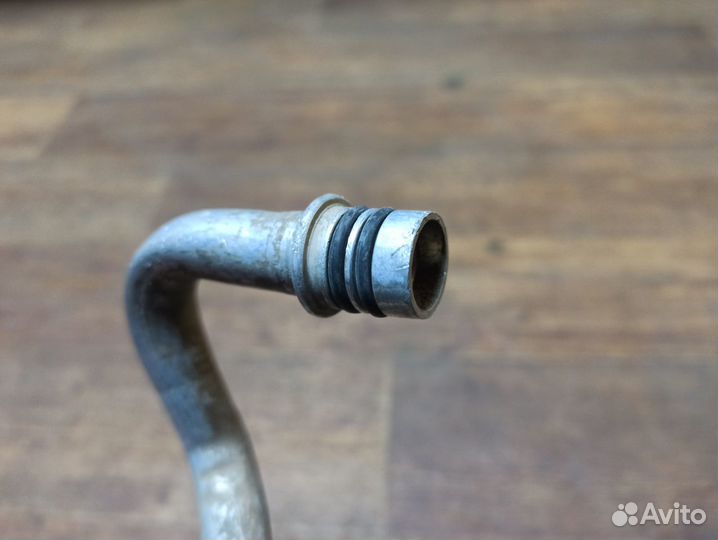 Трубка кондиционера Toyota Avensis 2003-2008