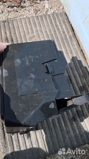 Корпус блока предохранителей renault megane 2