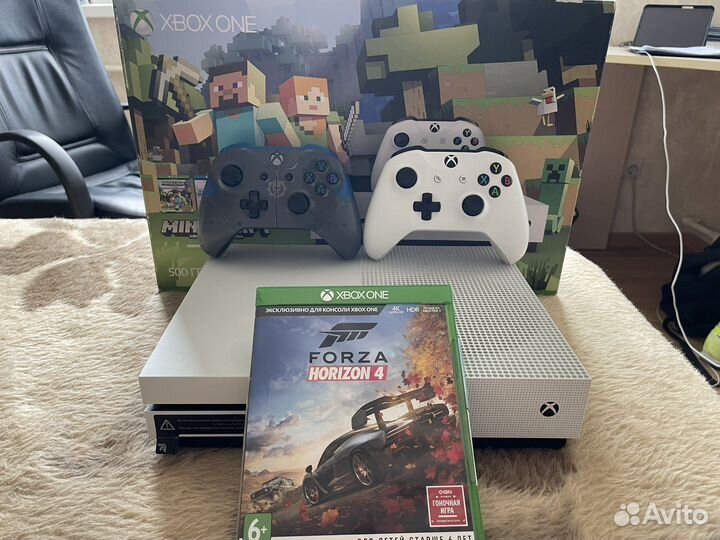 Xbox One s 512gb 2 контроллера+Forza horizon 4
