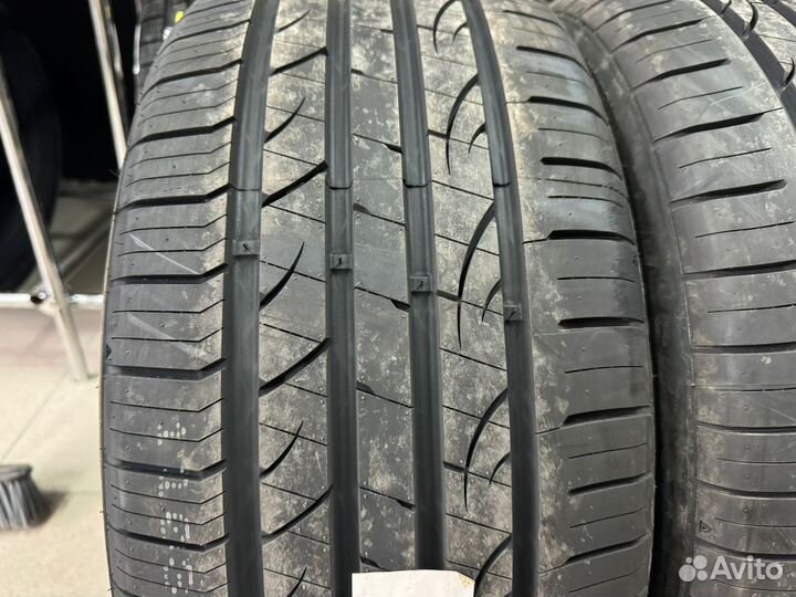 Fortune FSR702 225/55 R17 108