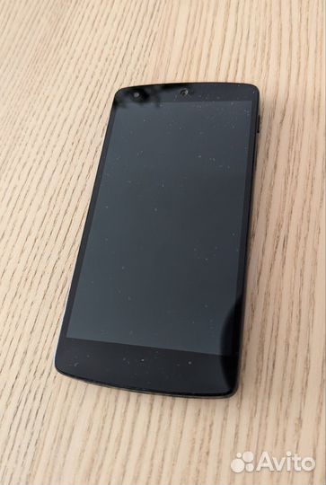 LG Nexus 5 D821, 2/16 ГБ