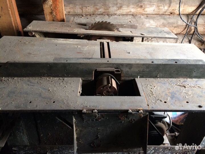 Продам деревообрабатывающий станок