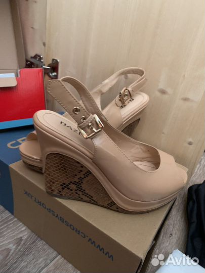 Сапоги, сабо, сникерсы