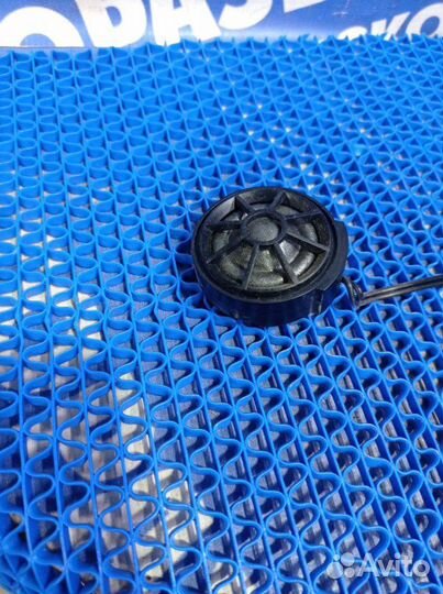 Динамик высокочастотный Audi A6C5 седан AGA 1997