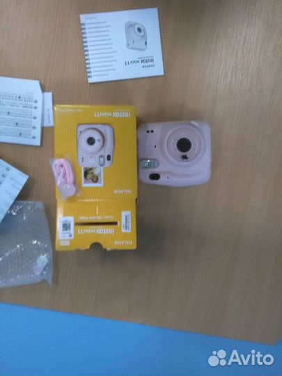 Фотоаппарат instax mini 11