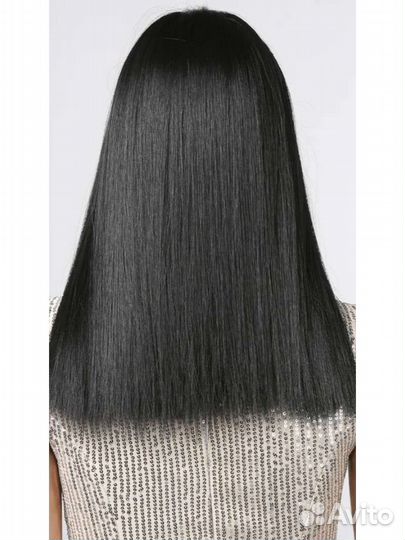 Парик черный прямой с челкой средней длины