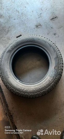 Yokohama Geolandar A/T G015 215/70 R16