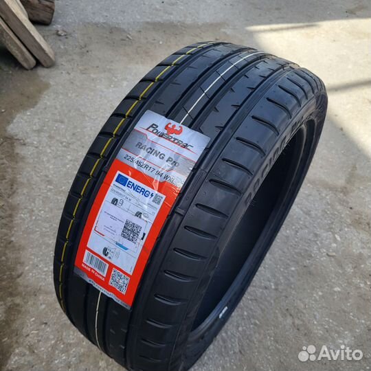 Powertrac Racing Pro 225/45 R17