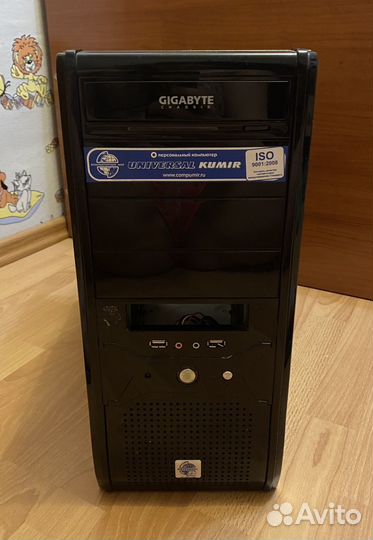 Компьютерный корпус Gigabyte