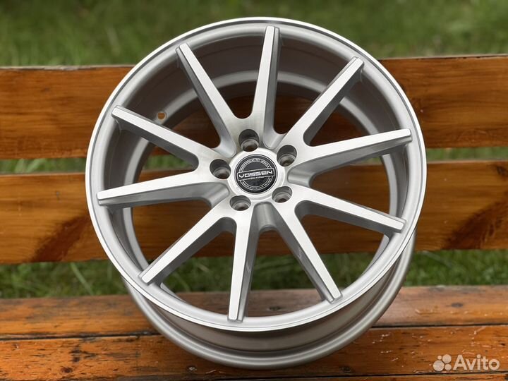 Диски Vossen VFS1 r17 5x100 silver