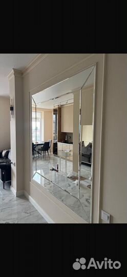 Зеркало настенное