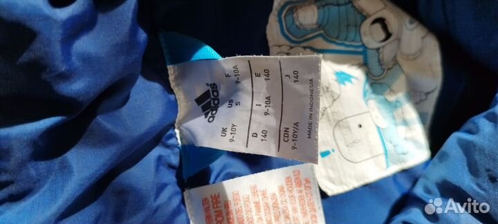 Жилет. Оригинал адидас