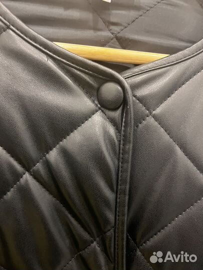 Пальто из экокожи xs